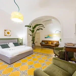 Appartamento Kea Home, Entire House In The Heart Of, Napoli